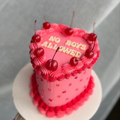 6” Custom Heart Cake (Serves 12)