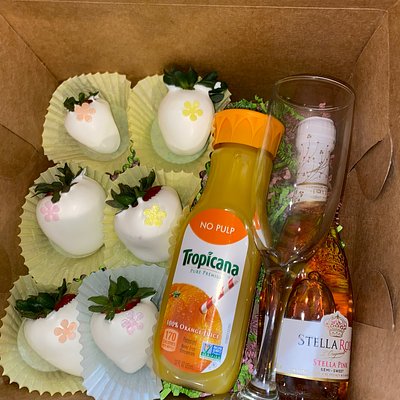 Mother’s Day Mimosa Boxes