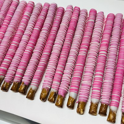 Chocolate Covered Pretzel Rods