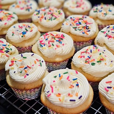 Vanilla Cupcakes
