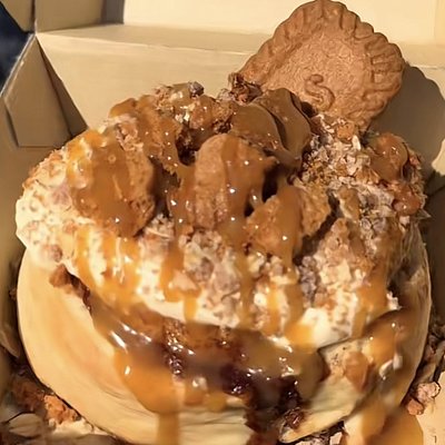Biscoff Cinnamon Rolls