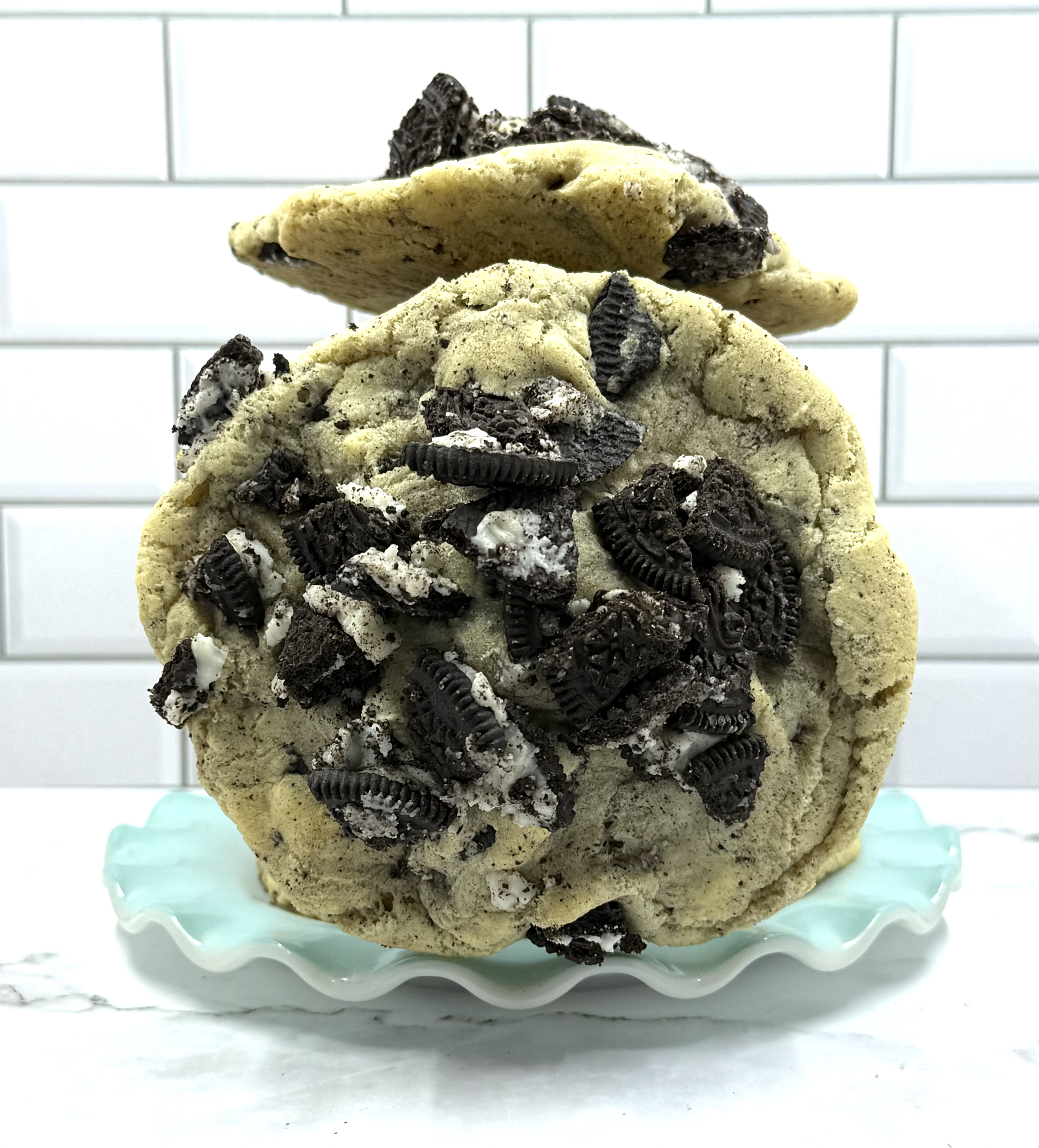 Oreo Stuffed Cookies n’ Cream