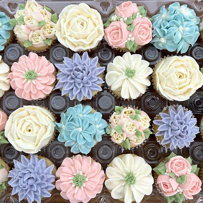 Floral Cupcakes (choose Colors, 1 Dozen)