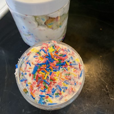 Funfettl Cake Jar