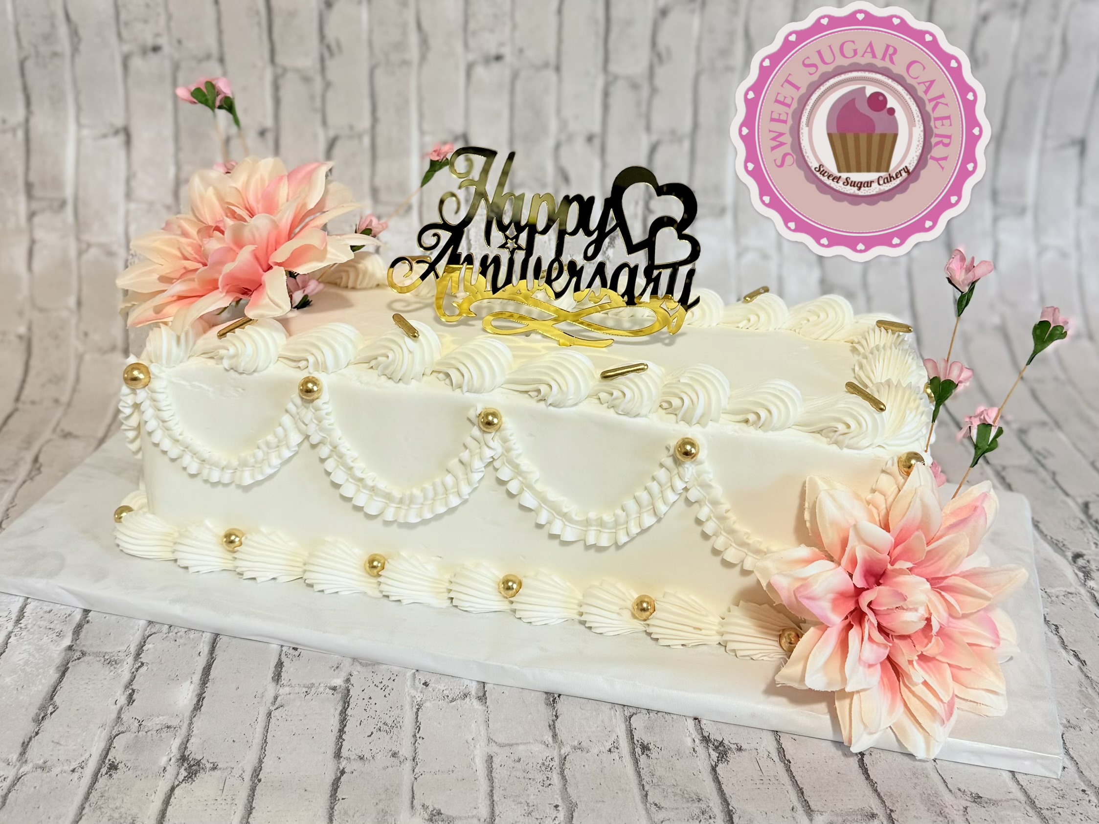 Vintage Block Cake 
