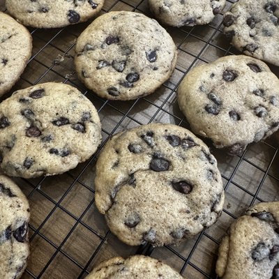1/2 Dozen Sourdough Chocolate Chip Cookies