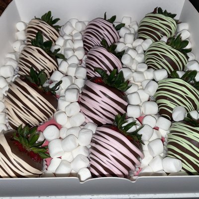 1 dozen Chocolate Covered Strawberries