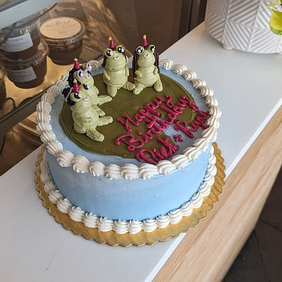 8 Inch Cake 
