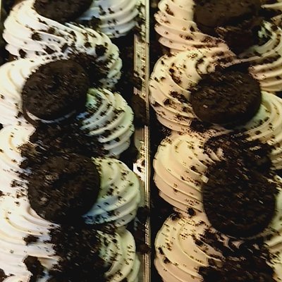 Oreo Cookie Mini Cake