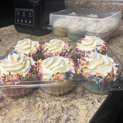 1/2 Dozen Cupcakes