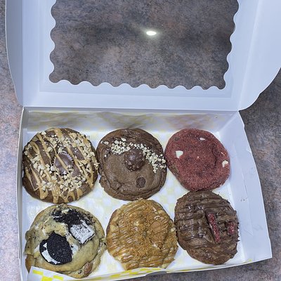 6 Pack Loaded Cookies Or Large Cookie Cups