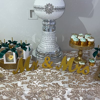 Treat Table Set Up 