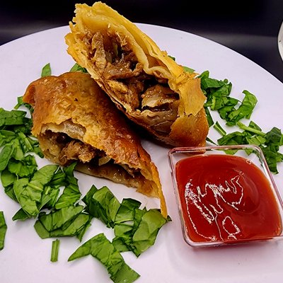 Cheese Ste'k Eggroll 