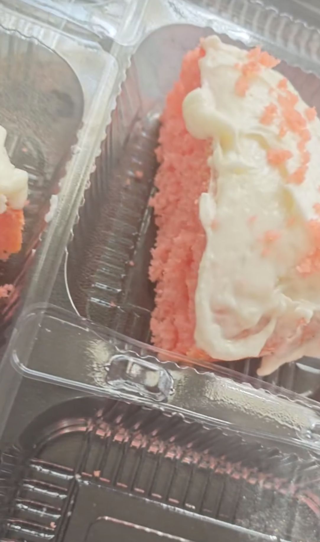 Strawberry Cake Slice 
