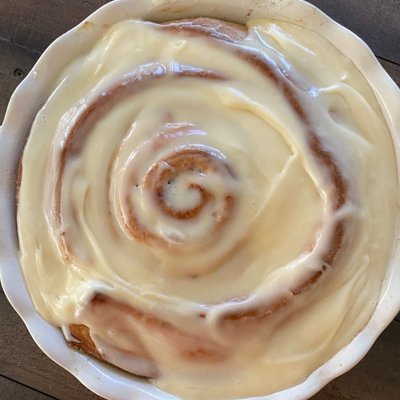 6" Giant Cinnamon Bun - OG 'Original' 