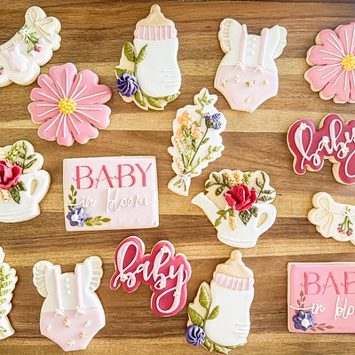All-natural, organic, decorated sugar cookies (CUSTOM ORDER)