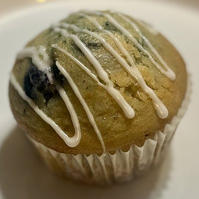 Lemon blueberry jumbo muffin