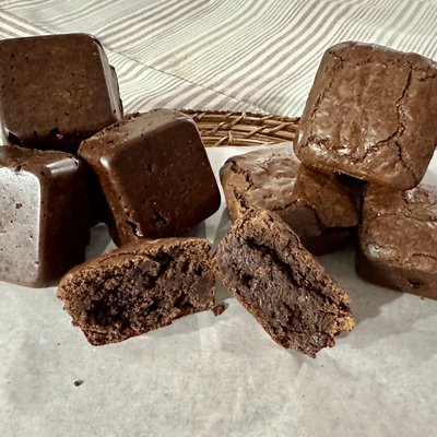 Sourdough Fudgy Brownie Squares x6 