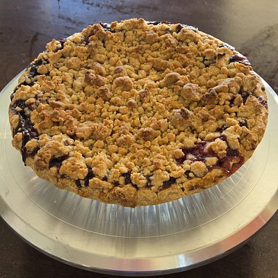 9" - Very Berry Cherry Crumb Pie 
