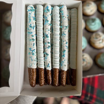 Chocolate Covered Pretzels 