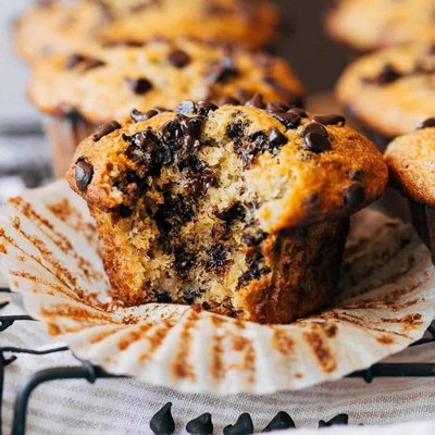 Banana Chocolate Chip Muffins