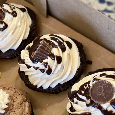 Reese’s Peanut Butter Cupcake 