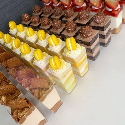 Banana Cake Shooter Dozen