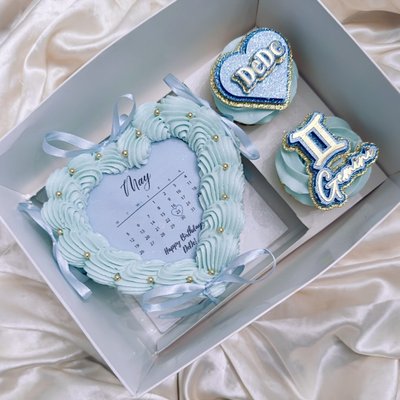 Small Bento Box Cake