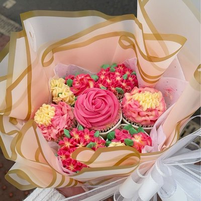 Cupcake Bouquet (7 Cupcakes)