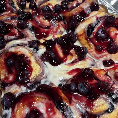 Blueberry Lemon Sweet Rolls 