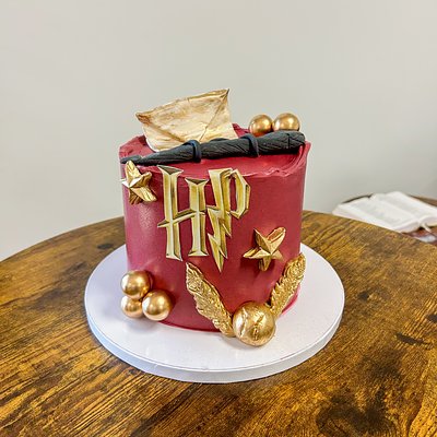 Harry Potter Custom Cake 
