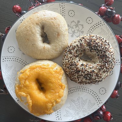 Everything Sourdough Bagels 