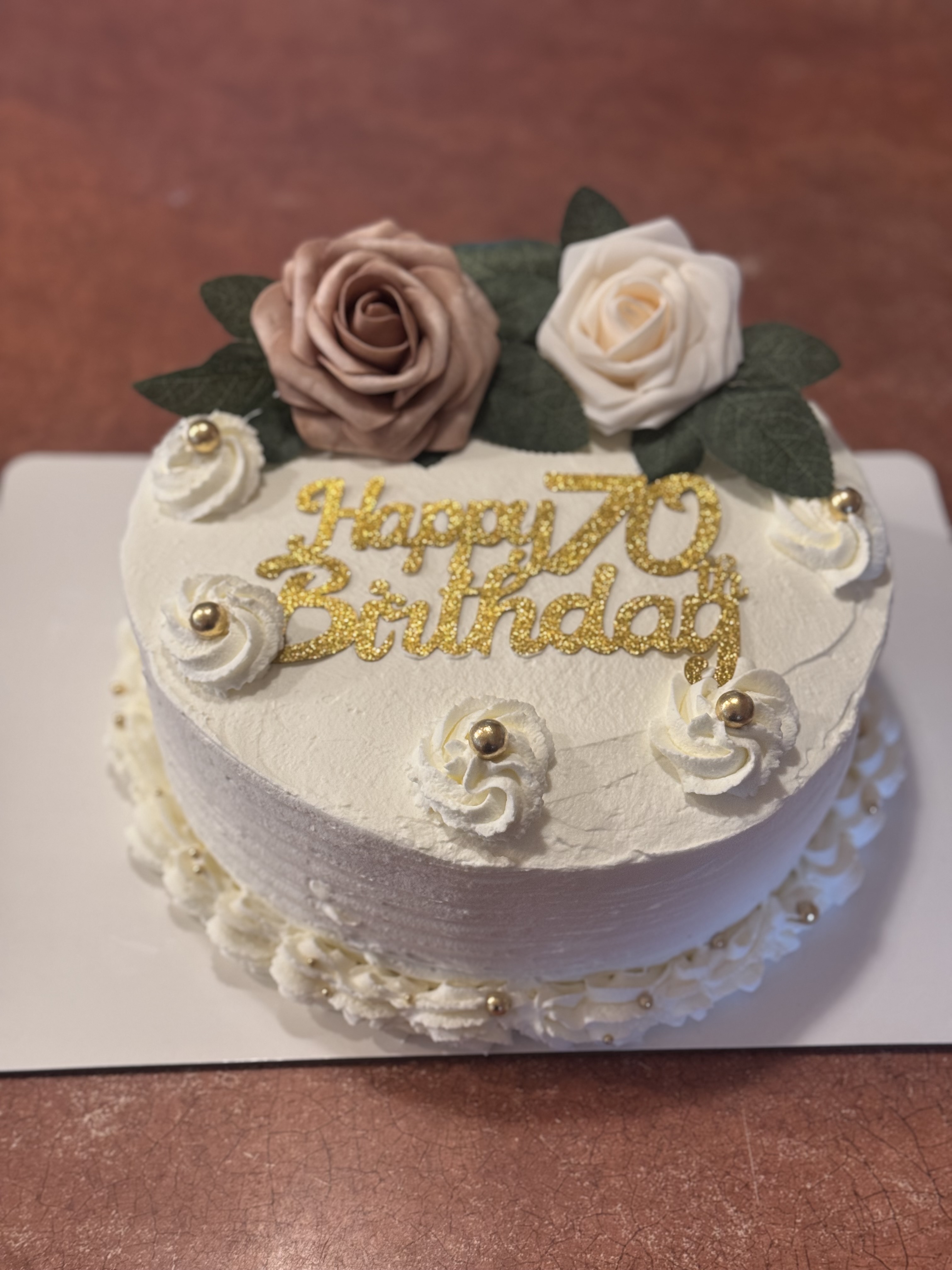 8 Inch Round Cake- 2 layers