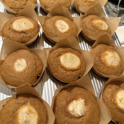 Pumpkin Cheesecake Muffins (4)