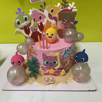 Custom cakes