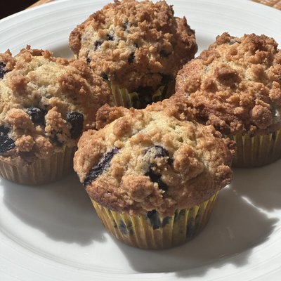 Blueberry Crumb Muffins (singles)