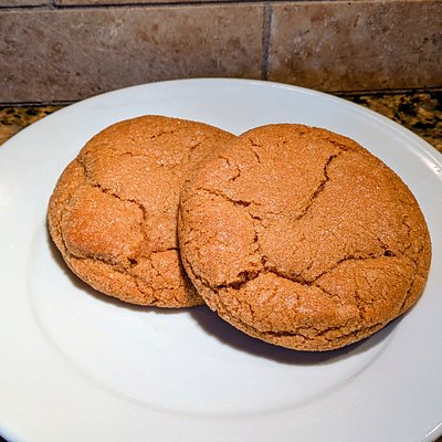 Molasses Cookie 