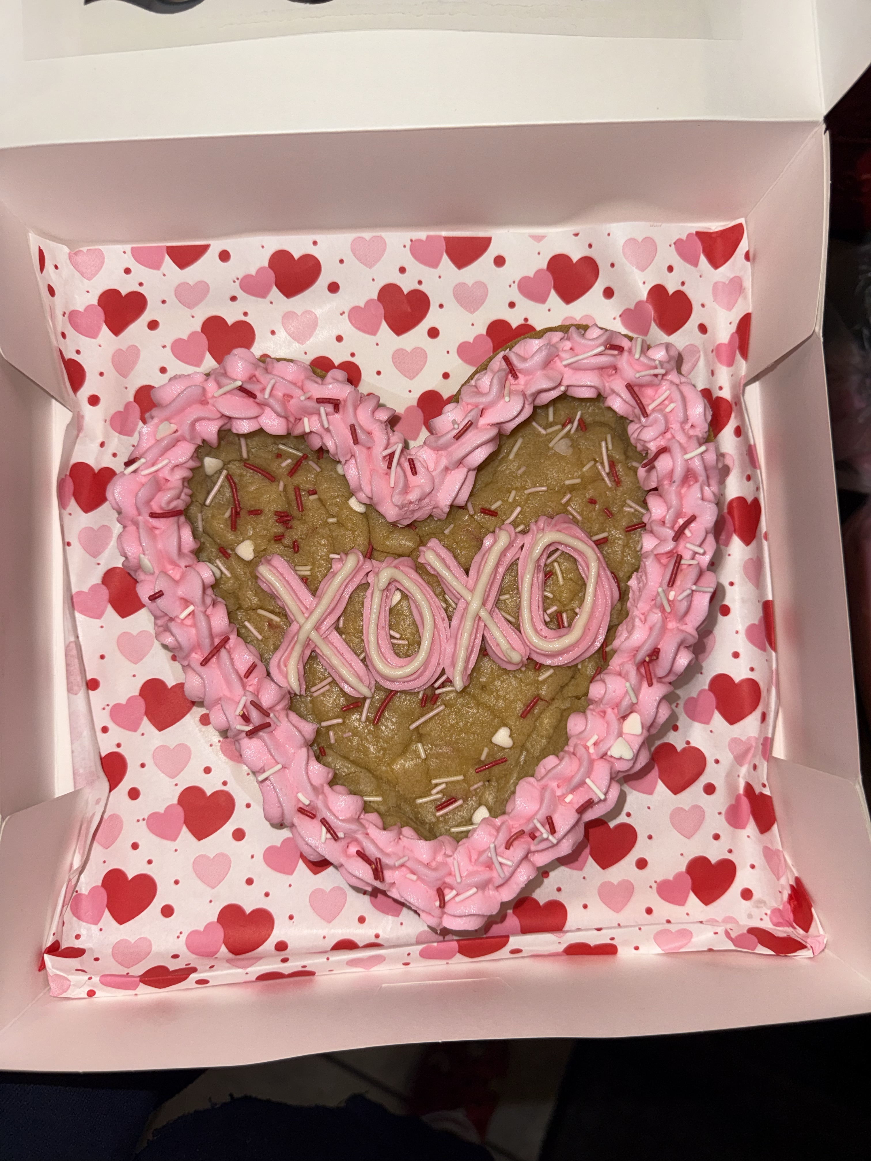 Heart Cookie Cake 10 in. 