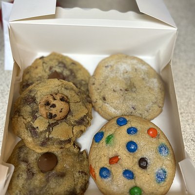 Jumbo Cookie Variety-Dz