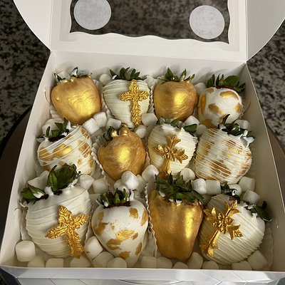 Chocolate Dipped Strawberries