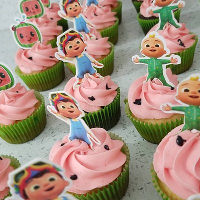 Custom Cupcakes 