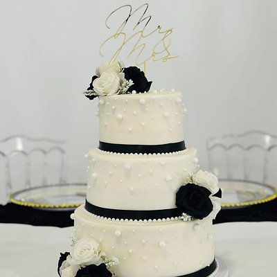 3 Tier Wedding Cakes 