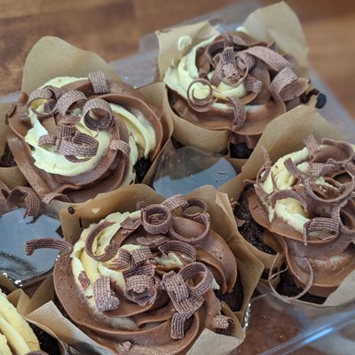 Half Dozen Cupcakes