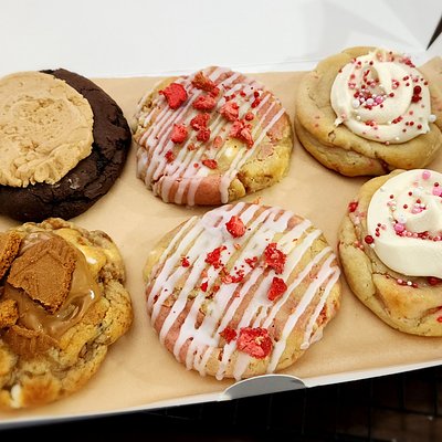 1/2 Dozen Cookies 