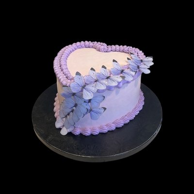Heart Shaped Vintage Cake 6 Inch