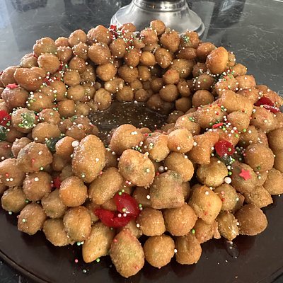 Struffoli An Italian Dessert For Christmas Or Just Because .. Aka Honey Balls 