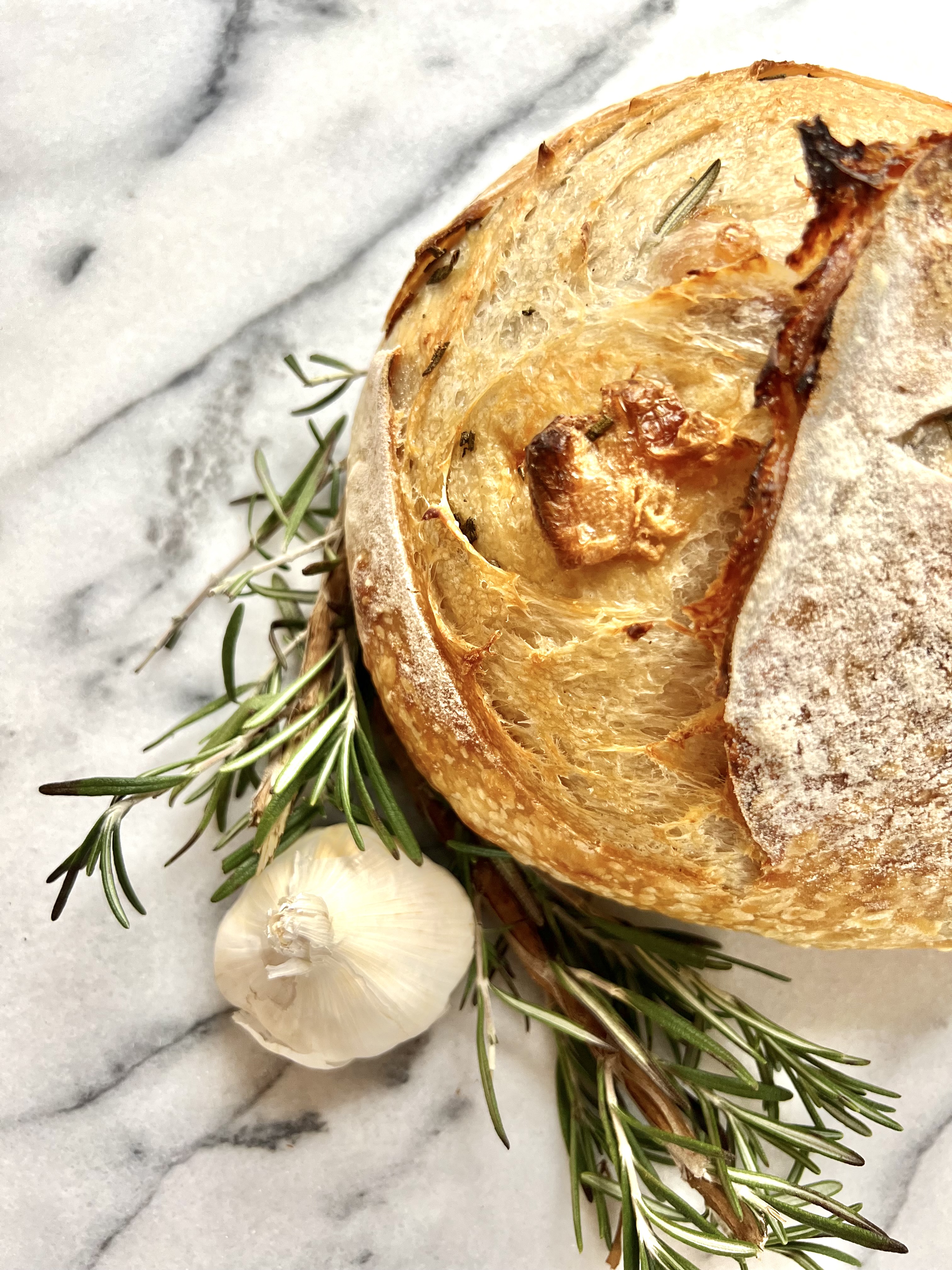 Organic Rosemary & Roasted garlic