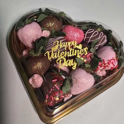 Heart Strawberry Box