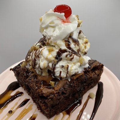 Brownie Sundae
