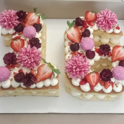 9"x 13" Number Cakes